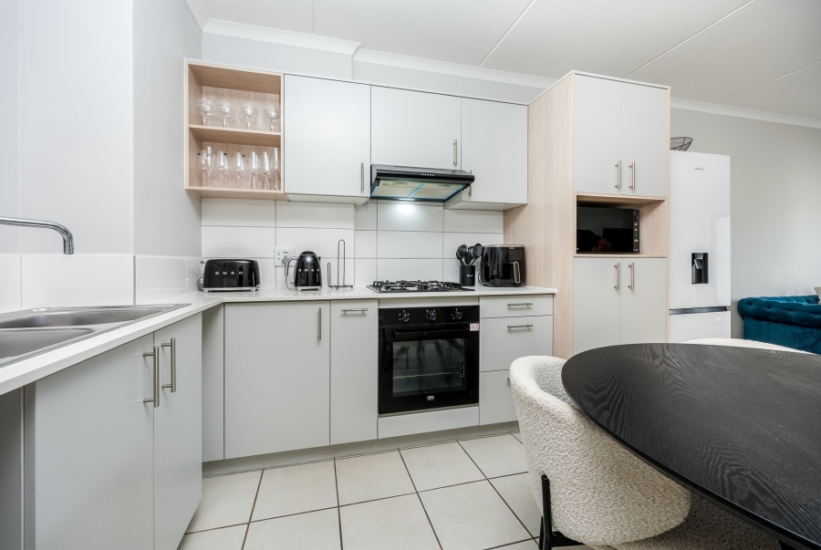 2 Bedroom Property for Sale in Langeberg Heights Western Cape